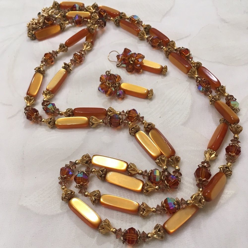 Vintage Iridescent And Aurora Borealis Beaded Set